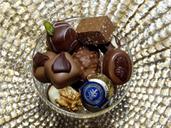 chocolates-sweet-candy-nibble-1392688.jpg