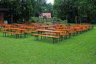 seat-beer-garden-seating-benches-373199.jpg