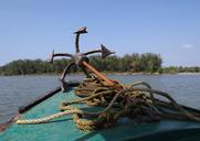 anchor-iron-rusted-motor-boat-249938.jpg