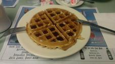 waffles-syrup-diner-breakfast-food-951028.jpg