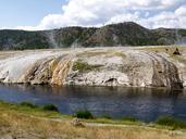 yellowstone-national-park-wyoming-215176.jpg