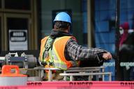 construction-worker-work-worker-man-569126.jpg