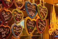 gingerbread-gingerbread-heart-love-646402.jpg