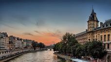 seine-river-sunset-paris-dusk-985605.jpg