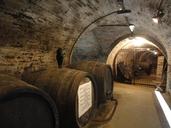 cellar-barrel-wine-barrel-1676562.jpg