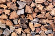 wood-texture-chips-rough-lumber-618067.jpg