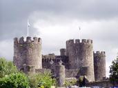 castle-towers-tower-flag-fortress-663184.jpg