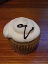 cupcake-vanilla-vegan-bakery-230633.jpg