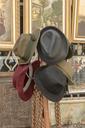 hats-pictures-hanger-sale-street-861331.jpg