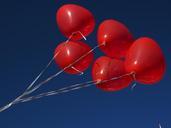 balloons-heart-love-romance-693715.jpg