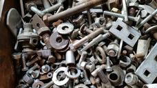 nuts-bolts-metal-steel-485243.jpg