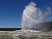 old-faithful-yellowstone-830443.jpg