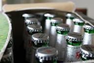 bottles-becks-beer-caps-977762.jpg