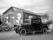 vintage-auto-car-building-shed-558100.jpg