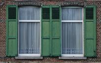 shutters-green-window-facade-230441.jpg