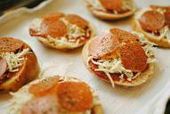 pizza-pizza-bagel-bites-homemade-960896.jpg