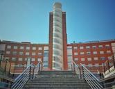 hospital-stairs-architecture-988982.jpg