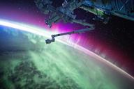 satellite-iss-northern-lights-1030780.jpg