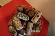 wine-champagne-cork-corks-in-a-vase-912766.jpg