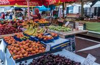 fruit-farmers-market-croatia-food-1585460.jpg