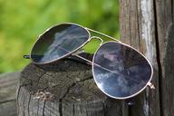 sunglasses-wood-summer-sun-casual-1283353.jpg