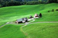 farm-mountain-farm-meadow-alm-388157.jpg