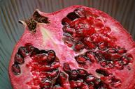 pomegranate-fruit-tropical-fruit-1228371.jpg