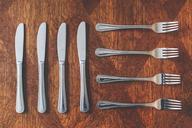 cutlery-cutlers-knive-fork-silver-791244.jpg