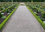 garden-formal-knot-hedge-box-path-1628086.jpg