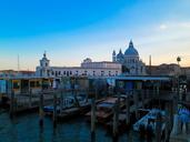 venice-church-594617.jpg