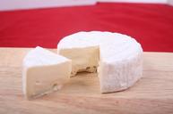 cheese-brie-cheese-food-630511.jpg