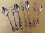 cutlery-fork-spoon-table-silver-666020.jpg