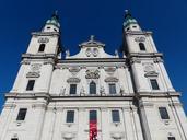 salzburg-cathedral-facade-116885.jpg