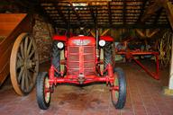 tractors-farm-old-antique-oldtimer-1620282.jpg