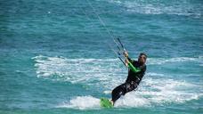 kite-surf-surfer-surfing-sport-1235001.jpg