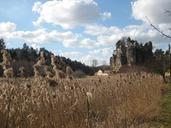 castle-rock-ruins-meadow-autumn-604282.jpg