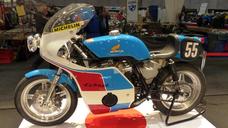 exhibition-fair-motorcycle-oldtimer-1185169.jpg