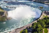 niagara-falls-waterfall-horseshoe-1590345.jpg