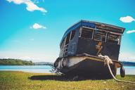 boat-stranded-aground-water-lake-622539.jpg