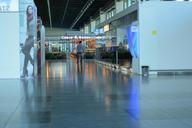 airport-travel-traveler-business-519022.jpg