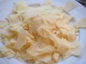 cheese-grated-gouda-eat-food-592280.jpg