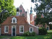 brick-building-home-castle-169609.jpg