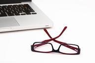 laptop-glasses-workplace-1047086.jpg