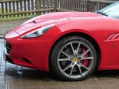 auto-red-ferrari-fast-sport-97533.jpg