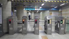 subway-underground-history-entrance-1127018.jpg