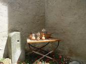 pottery-table-wall-south-700955.jpg