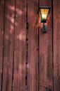 red-wood-paint-plank-closeup-1411185.jpg