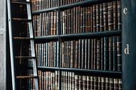 bookshelf-old-library-old-books-1082309.jpg