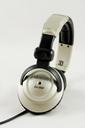 headphones-dj-audio-mp3-music-861467.jpg