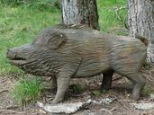 wood-carving-boar-pig-sow-167439.jpg